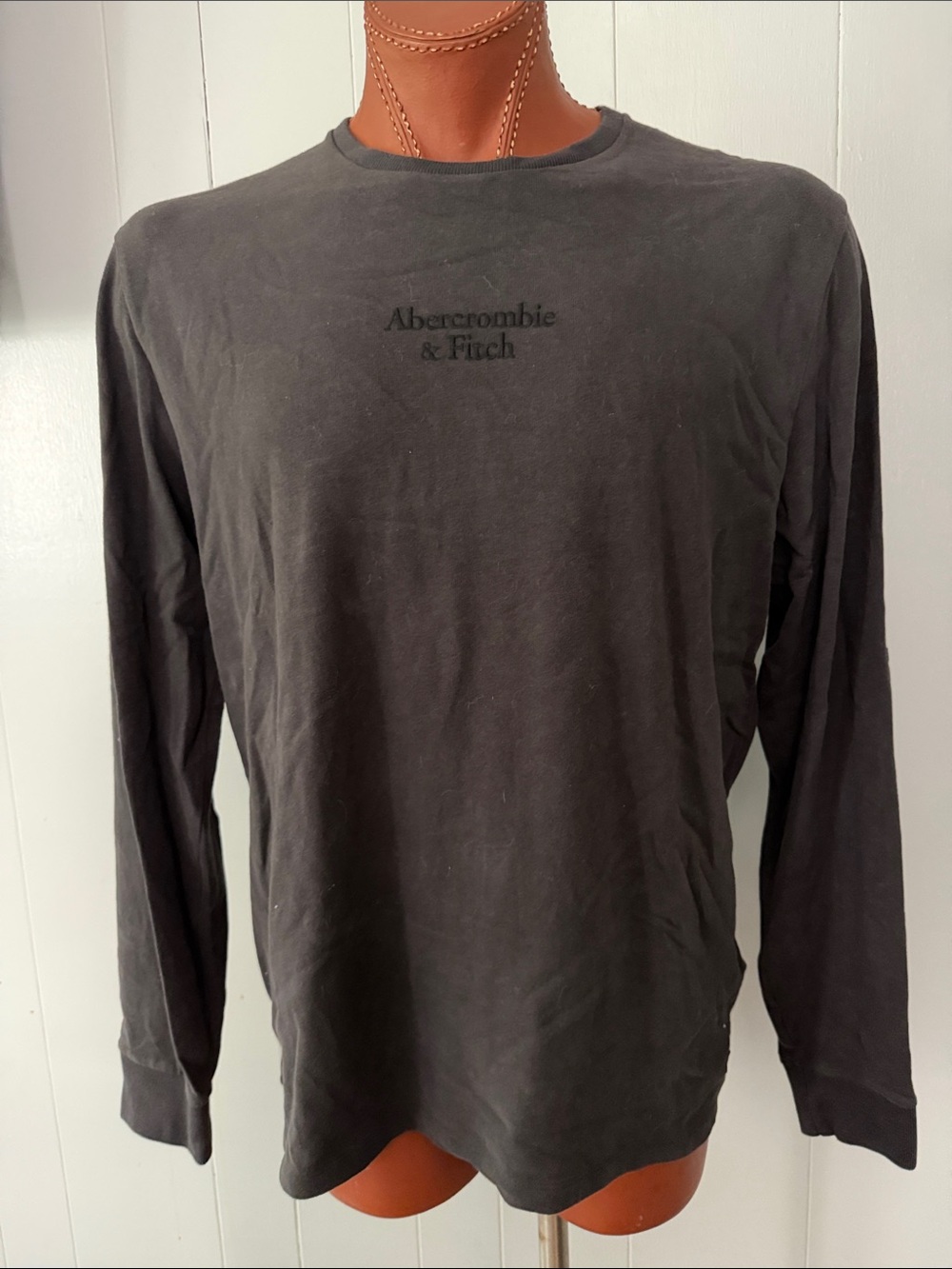 Abercrombie & Fitch Long-Sleeve Crewneck Shirt - Charcoal Black